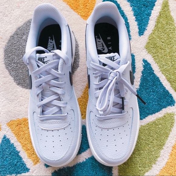 Nike Air Force 1 - Picture 2 of 8